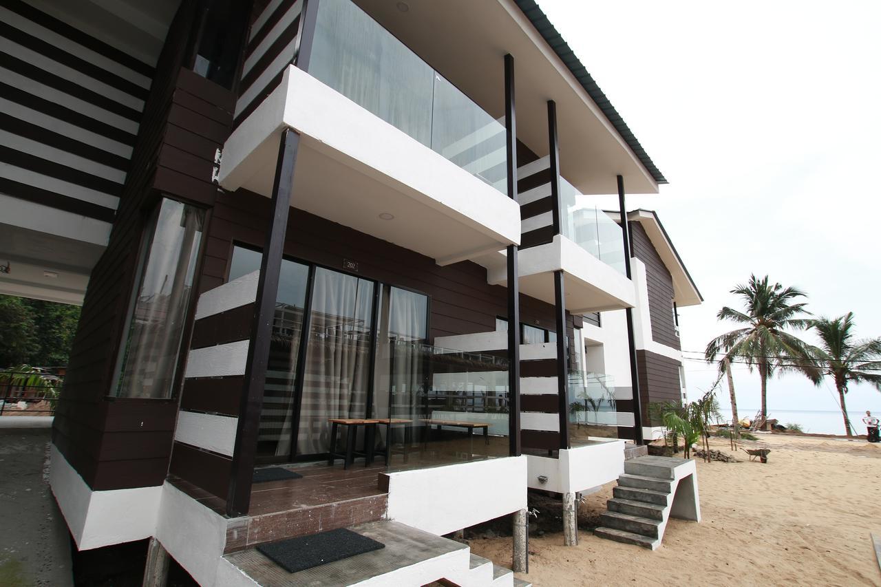 The Barat Tioman Resort